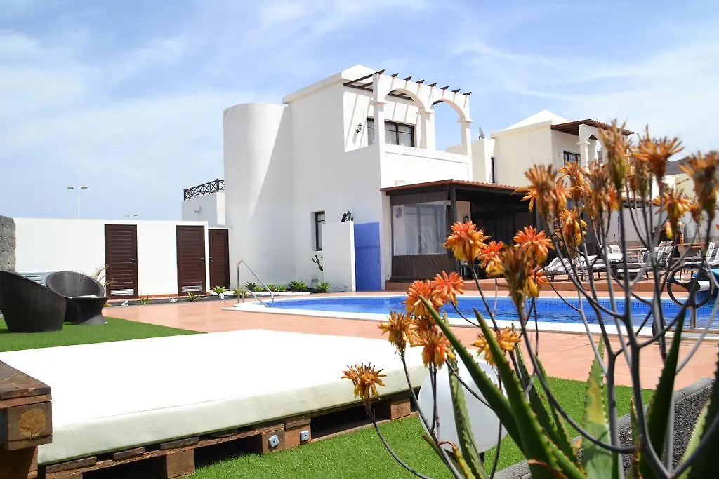 Casa Mabel Villa Playa Blanca